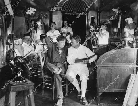 candid Harry Carey director Tom Forman and equipment unknown film 3839-19