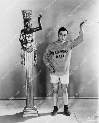 Buster Keaton in his Harmony Hall sweatshirt film The Sidewalks of New York 3899-21