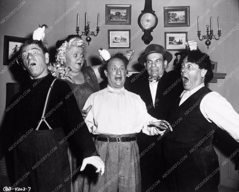Three Stooges Moe Larry Shemp comedy short Goof on the Roof 3915-20