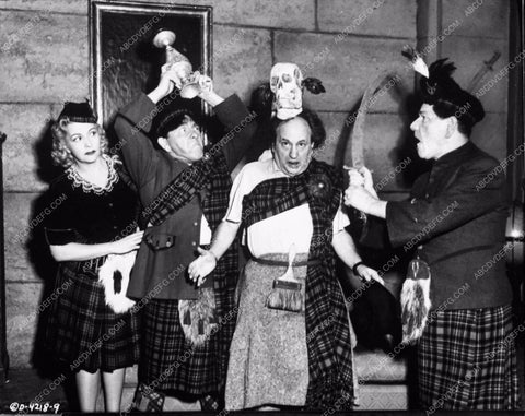 Three Stooges Moe Larry Shemp Christine McIntyre Scotched in Scotland 3915-24