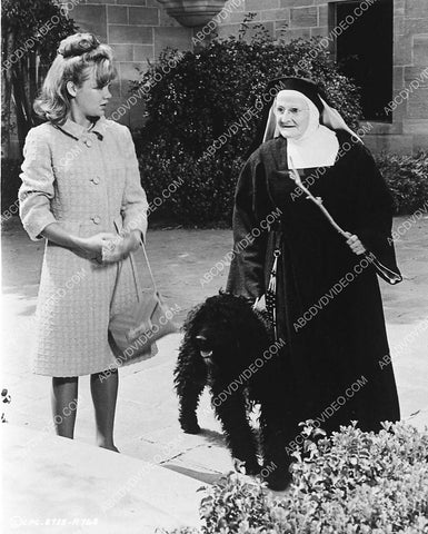 Hayley Mills and one of the sisters film The Trouble with Angels 4004-22