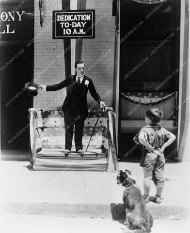 Buster Keaton Sidewalks of New York 4047-08
