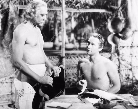 shirtless Franchot Tone film Mutiny on the Bounty 4063-22