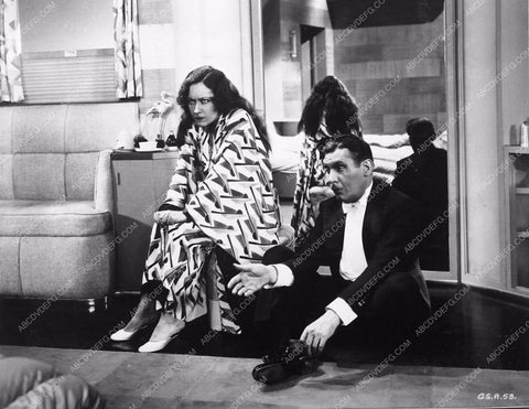 Gloria Swanson Lew Cody film What A Widow 4143-07