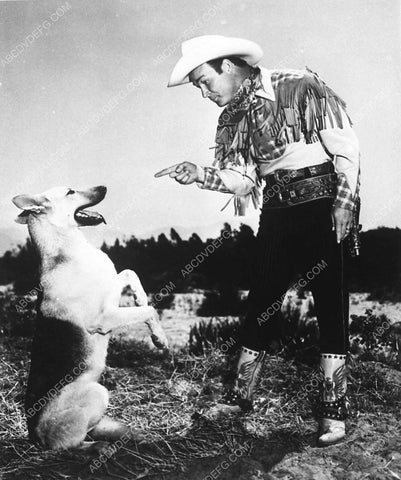 Roy Rogers w his dog bullet 4257-32