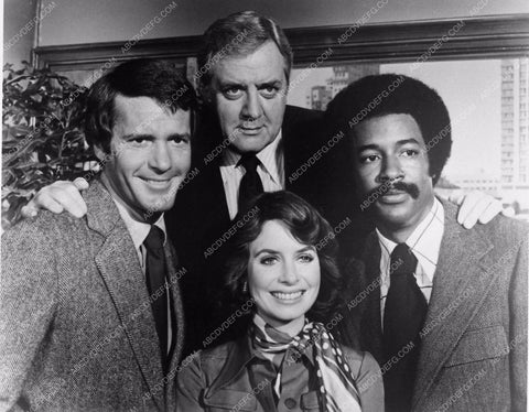 Raymond Burr and cast TV show Ironside 4330-22