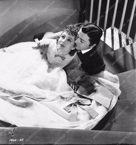 Luise Rainer Robert Young film Toy Wife 4335-07