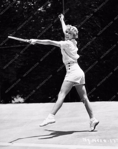 portrait Dorothy Lee playing tennis 4411-11