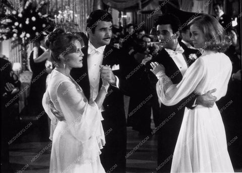 Burt Reynolds Cybil Shepherd Madeline Kahn in At Long Last Love 4411-2 – ABCDVDVIDEO