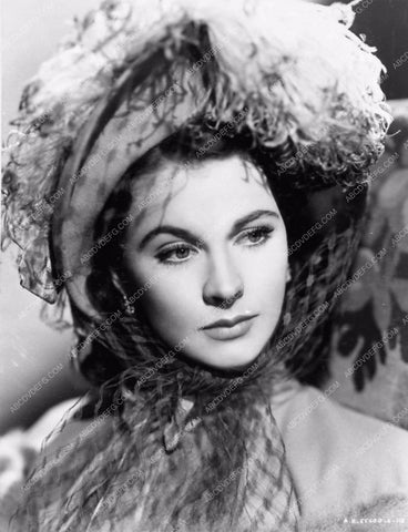 Vivien Leigh beautiful as Lady Hamilton That Hamilton Woman 4437-13