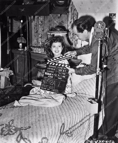 Shirley Temple and clapboard behind the scenes 4439-30