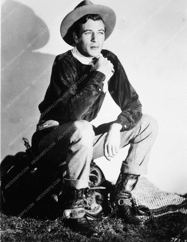 Gary Cooper cowboy seated on saddle western pose 4463-15