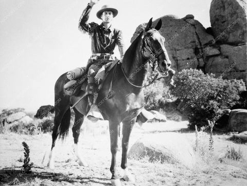 Gary Cooper on horseback western portrait 4463-17