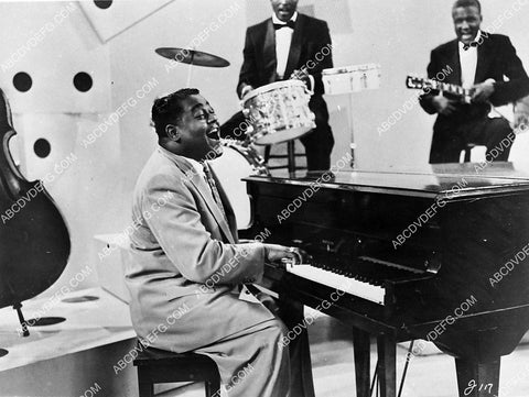 Fats Domino on the piano film Jamboree 4464-11