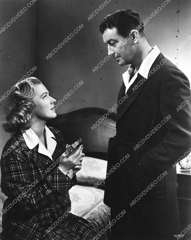 Eleanor Parker Robert Taylor film Above and Beyond 4472-08