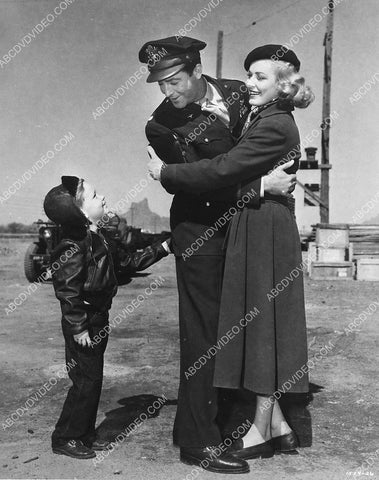 Eleanor Parker Robert Taylor film Above and Beyond 4472-10