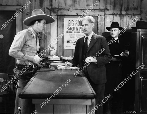 John Wayne Paul Fix film The Desert Trail 4513-02