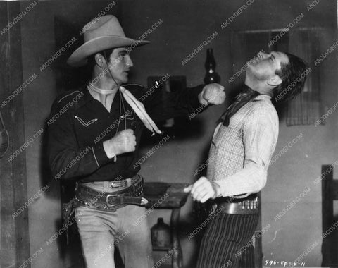 Tom Keene in action serial film The Great Alaskan Mystery 4519-06