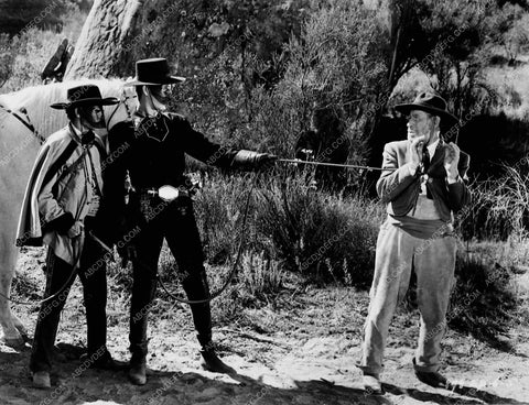 Reed Hadley western serial film Zorro's Fighting Legion 4519-36
