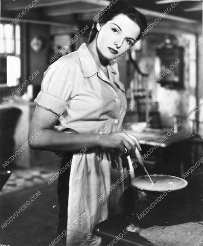 Jane Russell stirring the pot film Young Widow 4581-03
