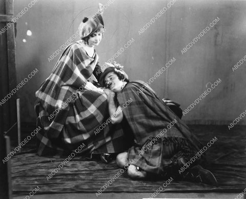 Lillian Gish Norman Kerry silent film Annie Laurie 4581-27