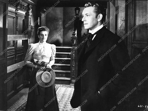 Alexis Smith Paul Henreid film Of Human Bondage 4594-05