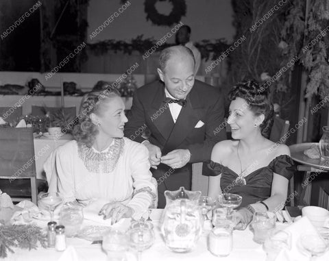 Sally Eilers Harry Joe Brown Mrs. Jack Warner candid Hollywood 45bx02-63
