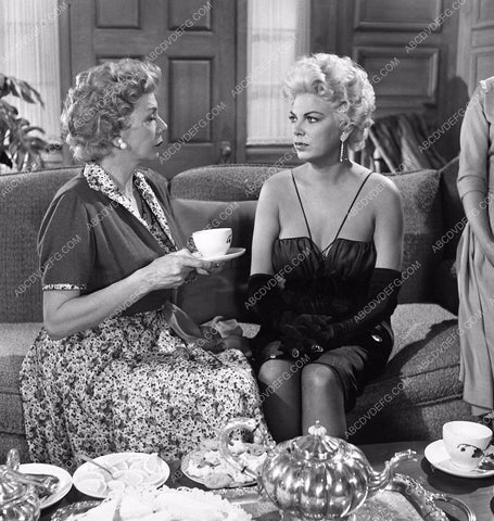 Barbara Nichols TV show The Untouchables 45bx03-128