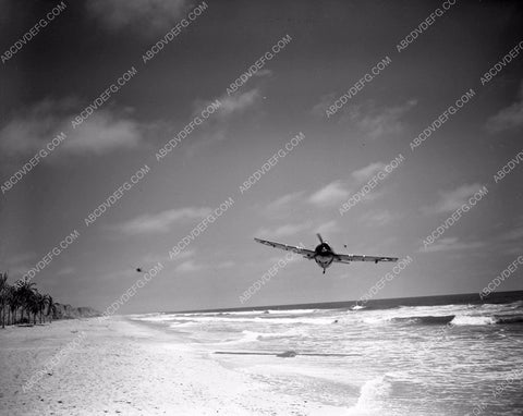 aviation F-4F Wildcat ? cast making of Guadalcanal Diary 45bx04-107