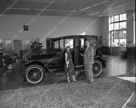 vintage automobiles cool Cadillac Dealership showroom 45bx04-30