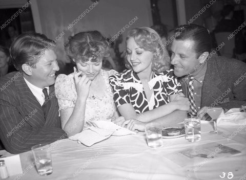 Warren Hull and friends candid Hollywood 45bx05-23