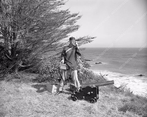 Harry Lauter serial film Trader Tom of the China Seas 45bx06-052