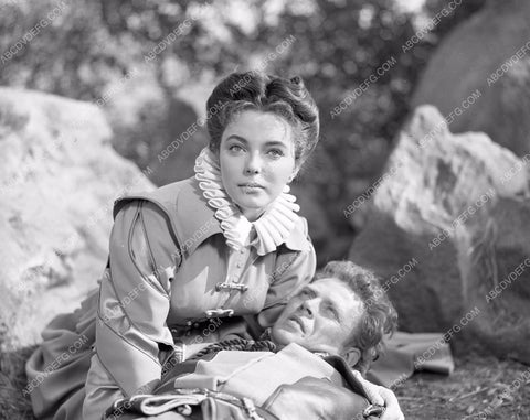 Joan Collins film The Virgin Queen 45bx06-131