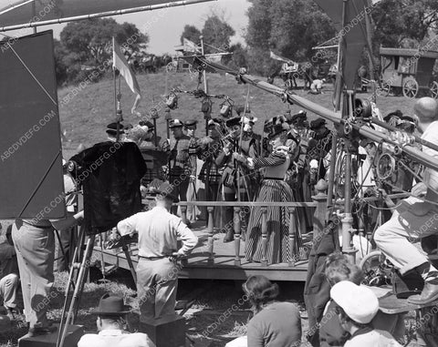 Bette Davis behind the scenes film The Virgin Queen 45bx06-164