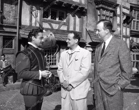 Richard Todd and executives behind scenes The Virgin Queen 45bx06-278