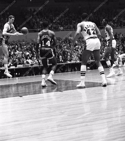 sports photo Los Angeles Lakers v Cincinnati pro basketball 45bx07-126