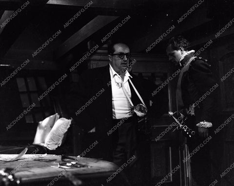 Richard Greene behind the scenes film Forever Amber 45fa-103