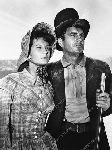 Miranda Jones Cliff Robertson TV Twilight Zone ep A Hundred Yards Over the Rim 4651-22