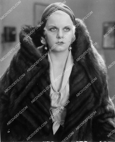 Jean Harlow portrait 4722-28