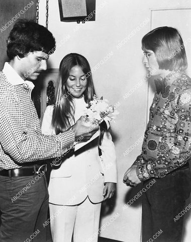 olympic swimmer Mark Spitz Suzy Weiner and John Denver 4894-08