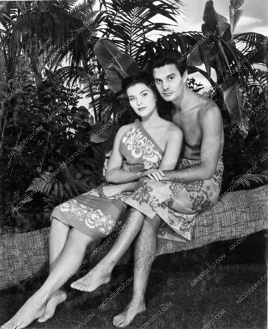 louis jourdan shirtless Debra Paget in sarong film Bird of Paradise 4935-20