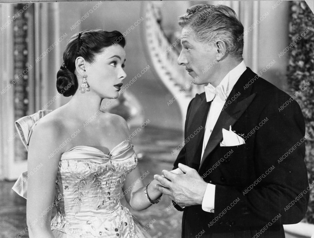 Danny Kaye Gene Tierney comedy film On the Riviera 4936-05, image size:1024x778