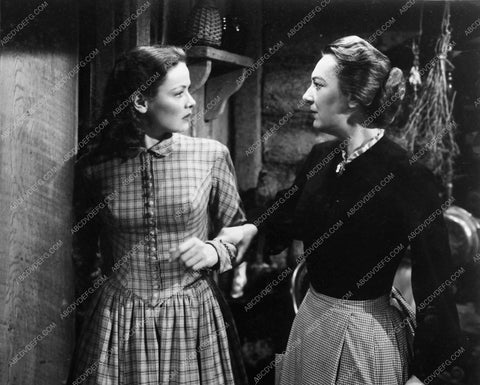 Gene Tierney Ethel Barrymore film The Secret of Convict Lake 4936-30