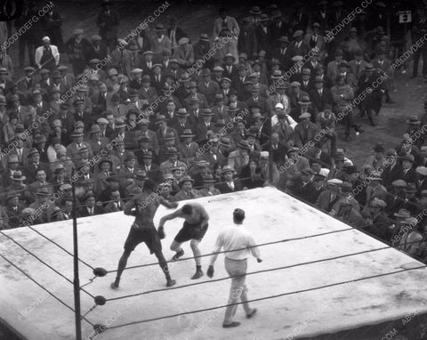 news sports photo boxing match Leo Lomski v Tiger Flowers vintage boxing 4b09-028