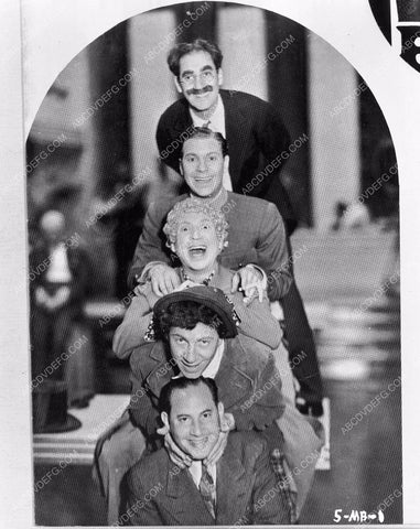 The Five Marx Brothers Groucho Harpo Gummo Chico Zeppo 4b09-119