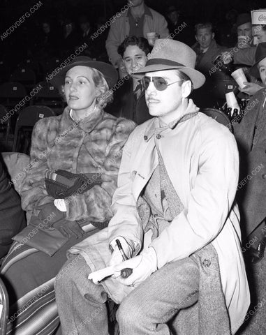 Don Ameche and wife attend boxing match Hollywood Legion Stadium 4b09-170