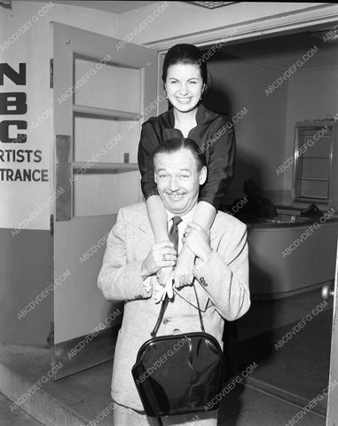 Gene Baker or Jack Bailey NBC studios TV game show Queen for a Day 4b09-328