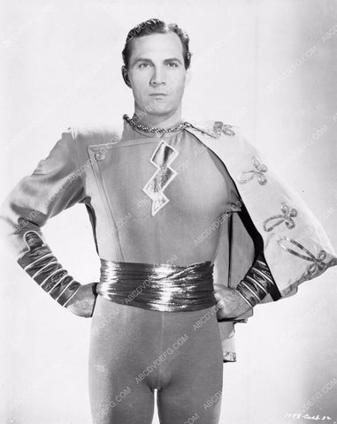 Tom Tyler serial film The Adventures of Captain Marvel 4b09-336
