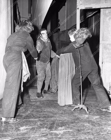 bag says McGiveny live stage play Blackouts 4b09-549