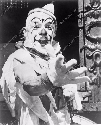 circus George Barnby circus clown 4b10-043